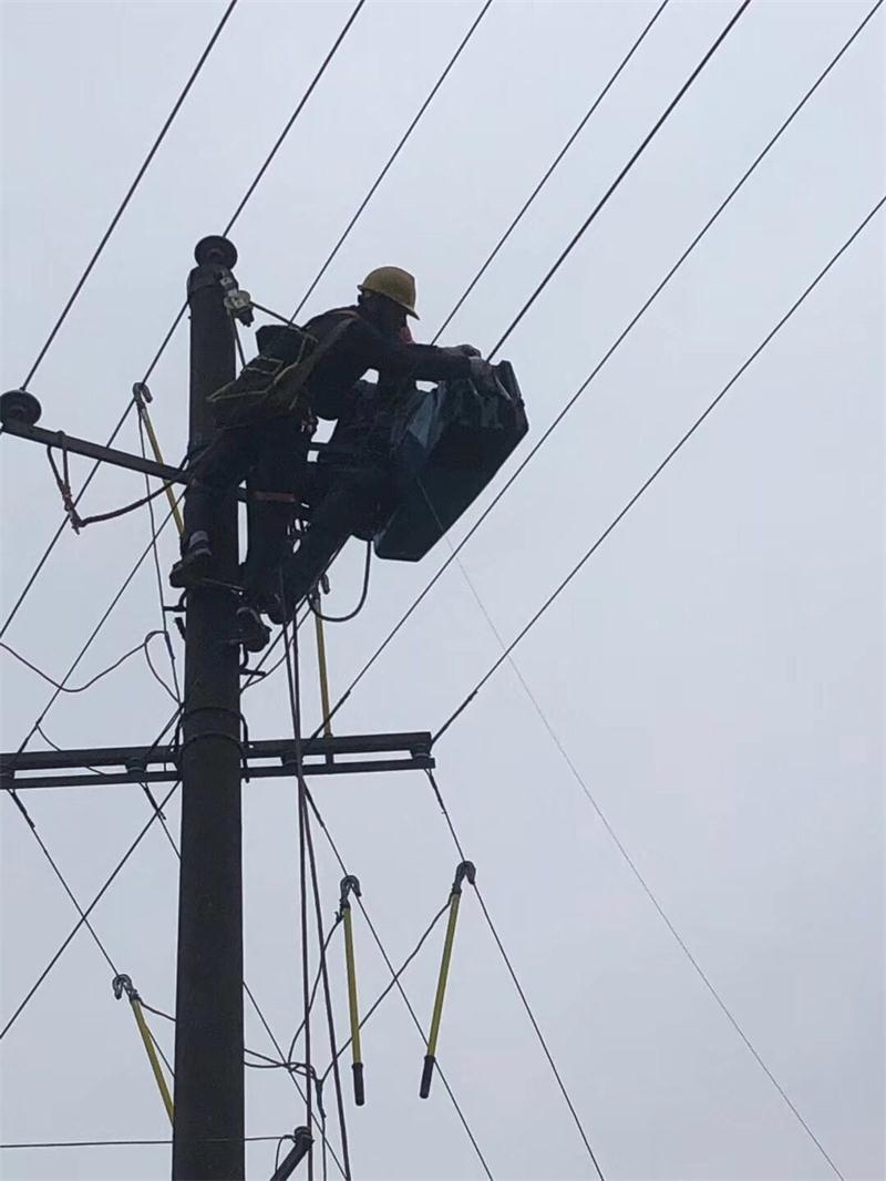 湖南岳陽20190325掛機器圖2.jpg
